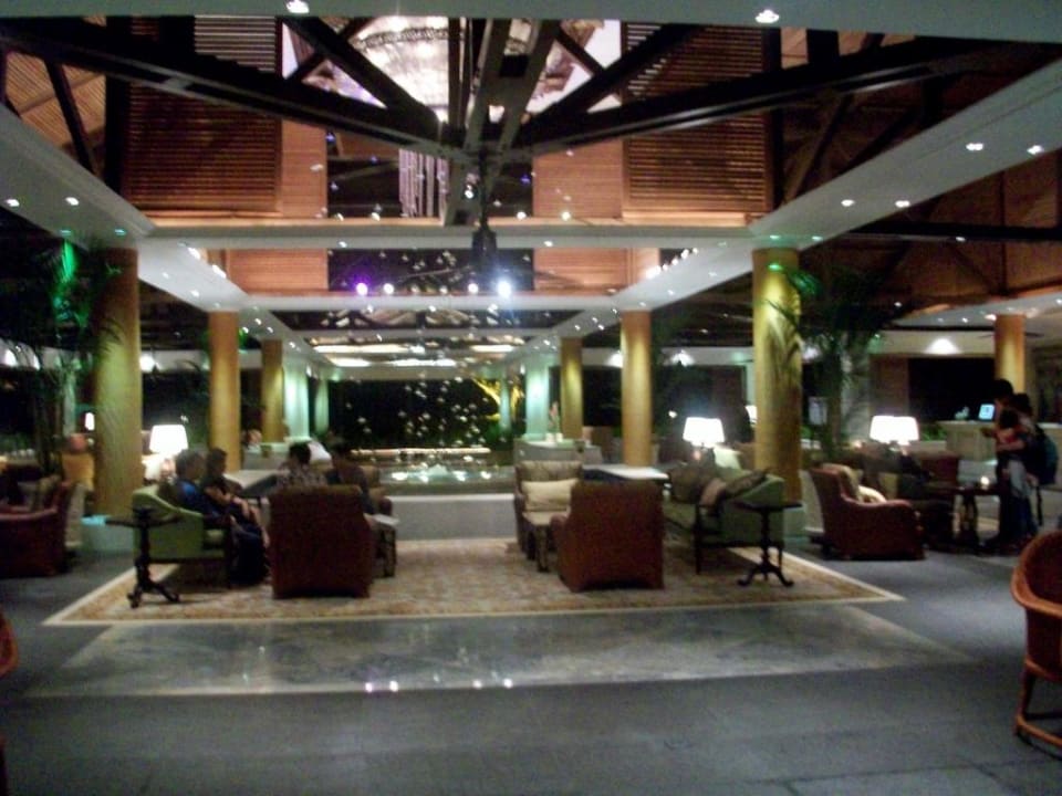Lobby The Laguna A Luxury Collection Resort & Spa