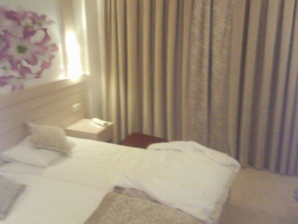 Zimmer Seaden Corolla Hotel