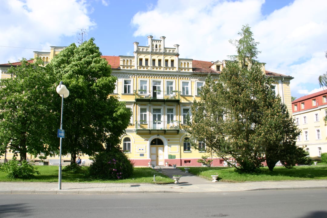 Außenansicht Kurhotel Luisa