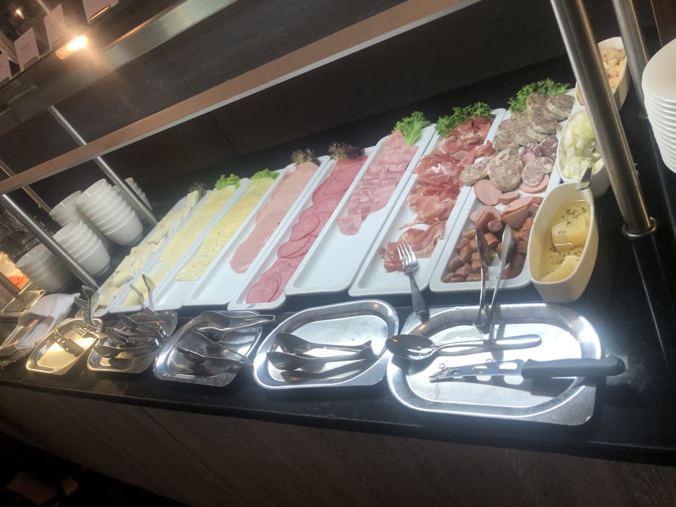 Gastro Essential by Dorint Frankfurt-Niederrad