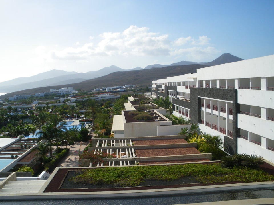 Blick über die Anlage vom 5. Stock aus Hotel Costa Calero