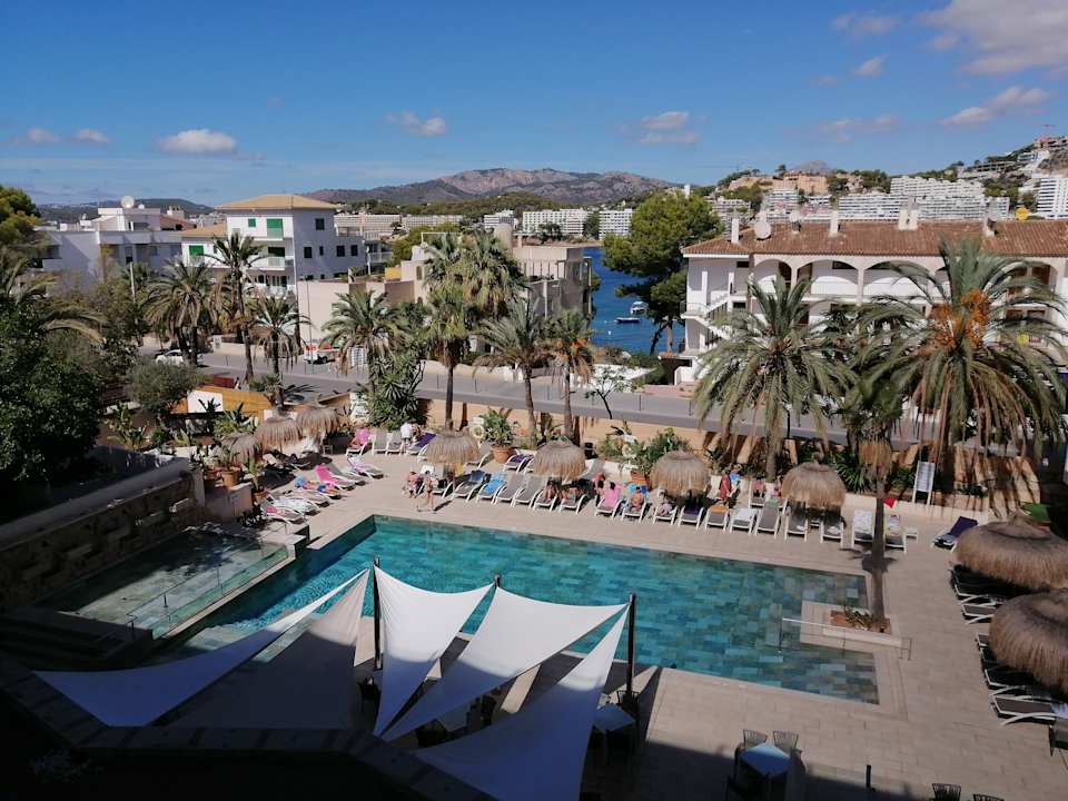 Pool Hotel Bahia del Sol