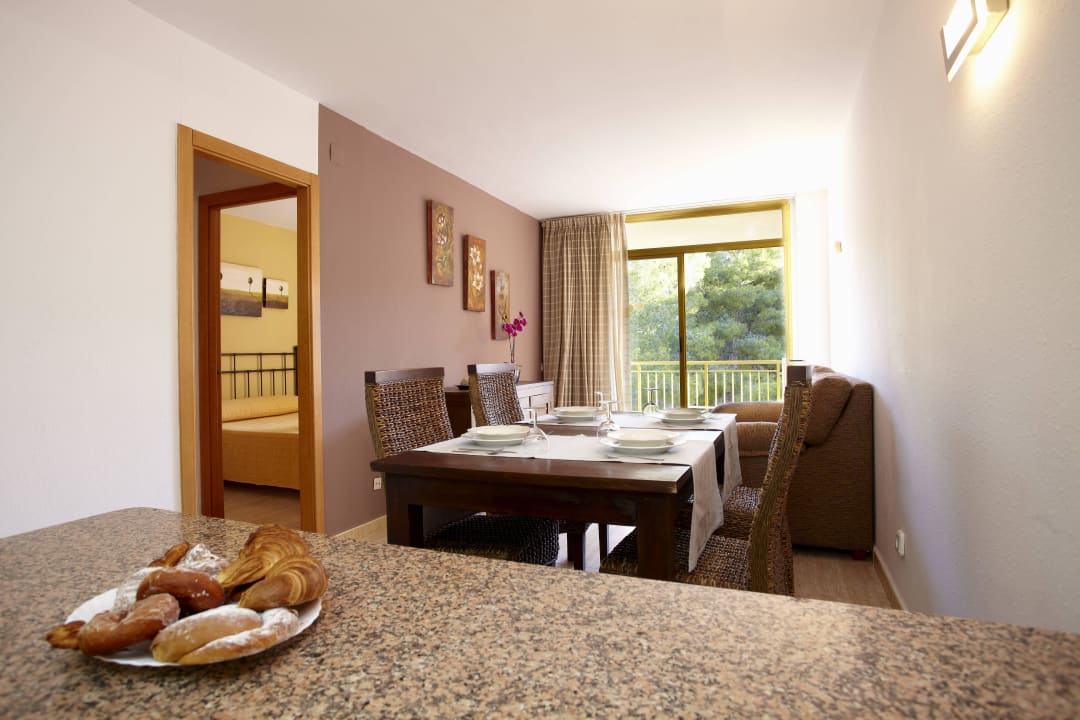 Comedor Apartment Catalonia Gardens