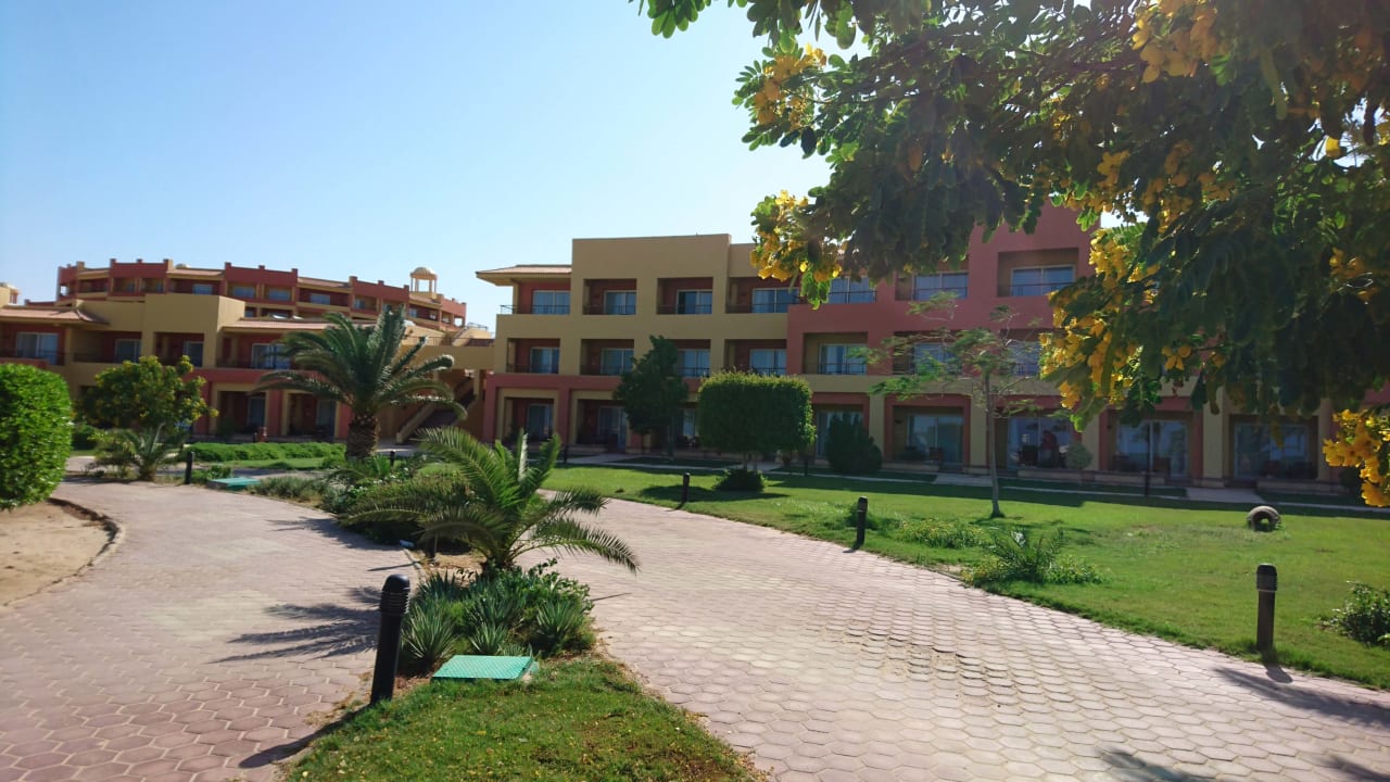 Gartenanlage Malikia Resort Abu Dabbab