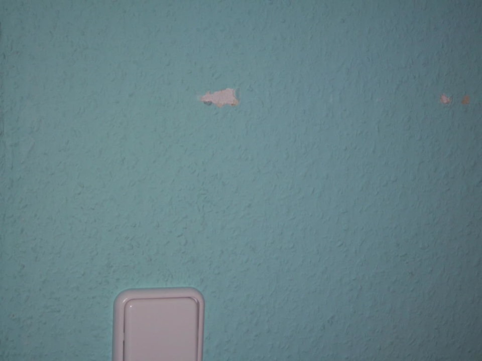 Kaputte Tapete Haus Marinus