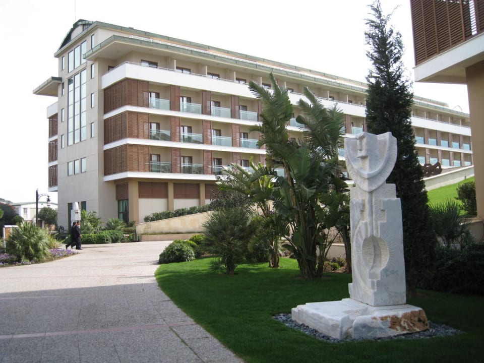 Flügel des Hauptgebäudes und Kunst Voyage Belek Golf & Spa