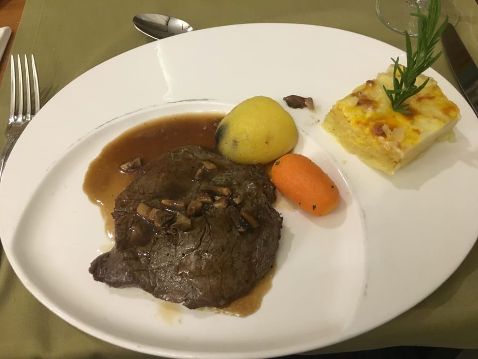 Gastro Side Royal Palace Hotel & Spa