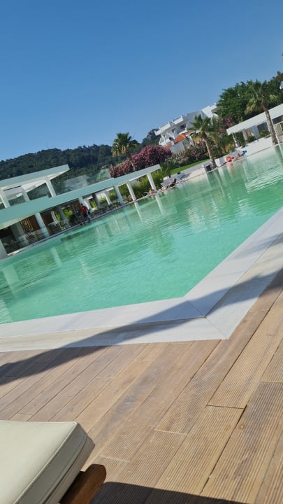 Pool White Dreams Resort & Anex