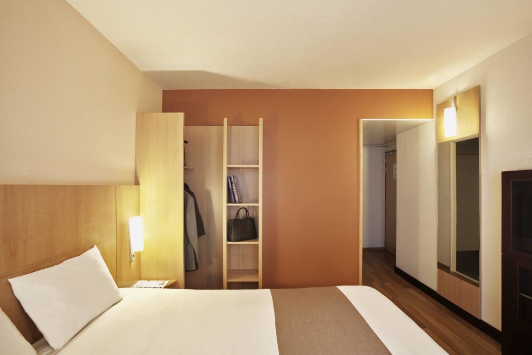 Room Hotel ibis Paris Opera La Fayette