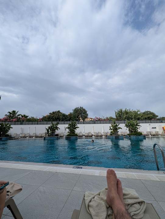 Pool Side Stella Elite Resort & Spa