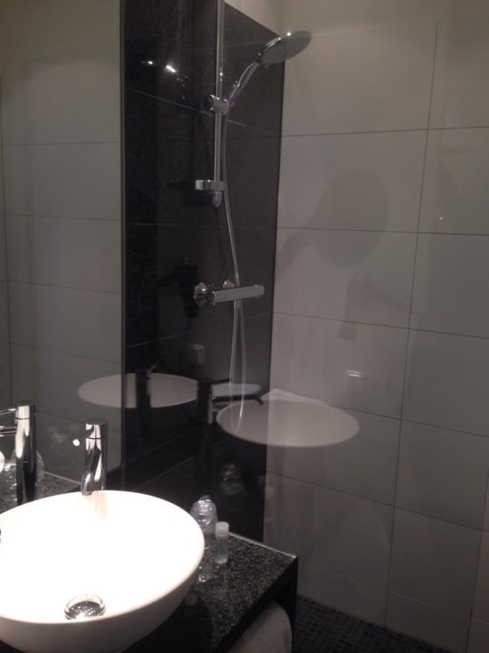 Bad Motel One Wien-Prater