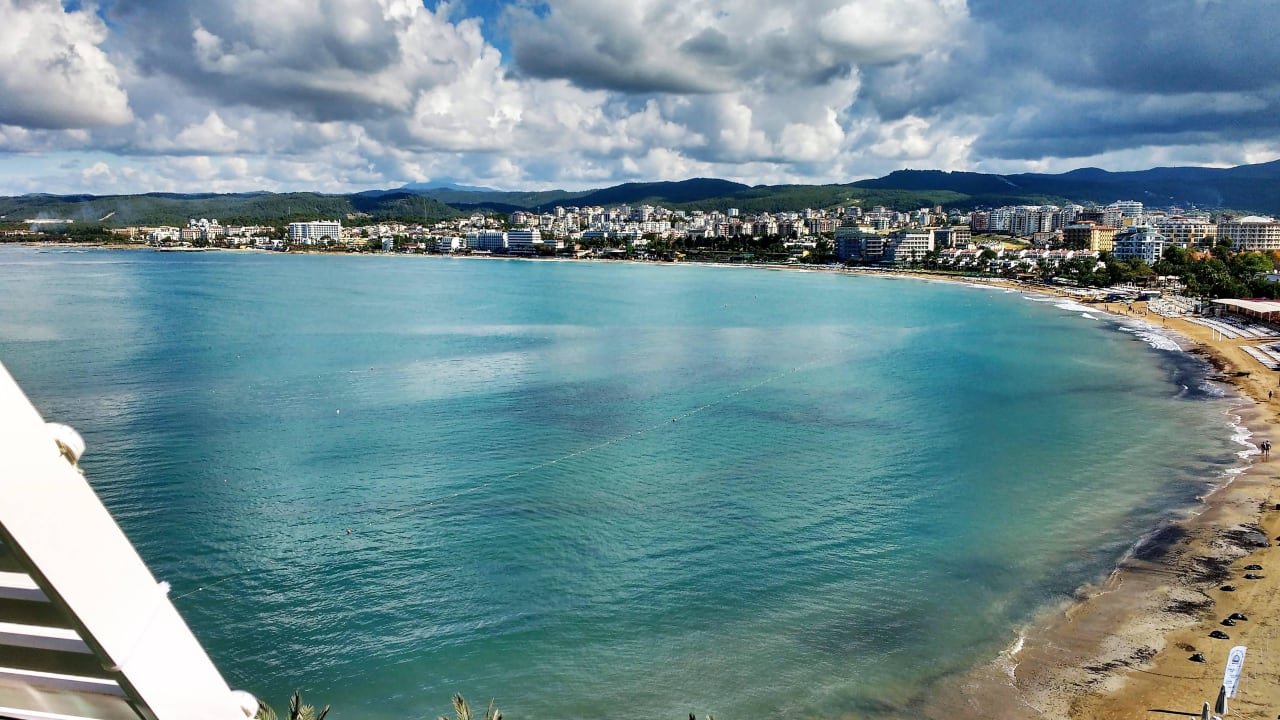 BALKONBLICK Gold Island Selected