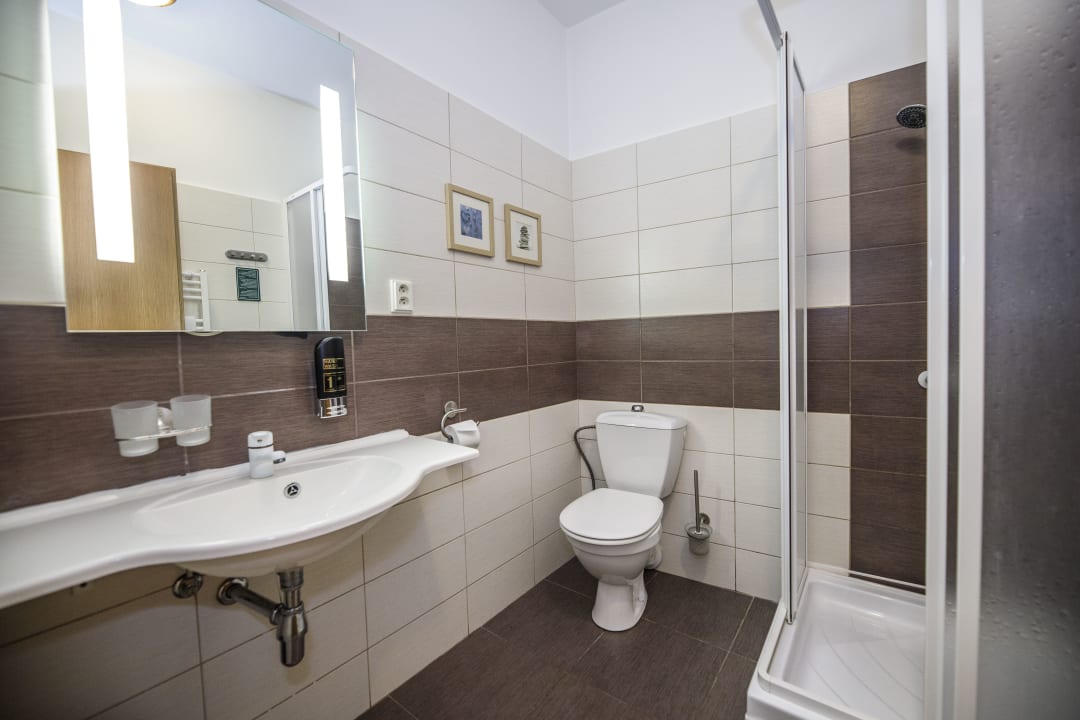 Zimmer Wellness Pension 7