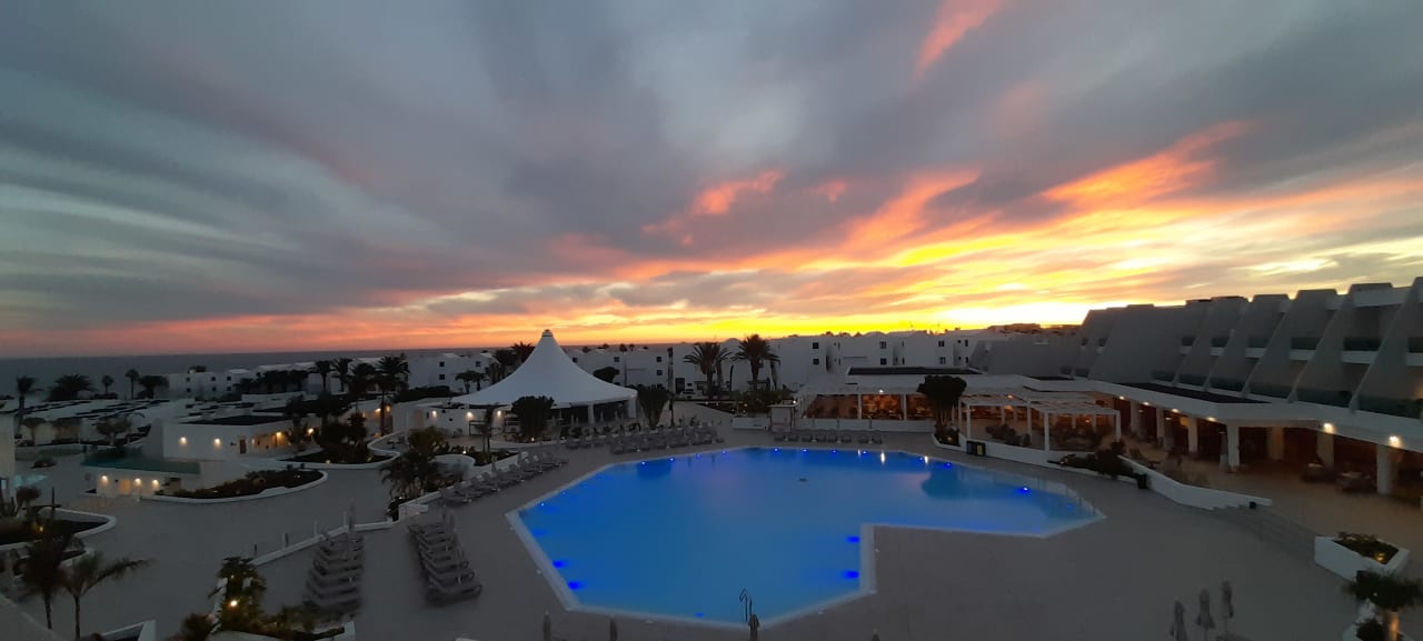 Ausblick Radisson Blu Resort Lanzarote (Adults Only +16)