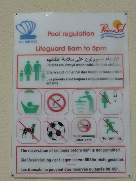 Hinweisschild am Pool El Mehdi Beach Resort