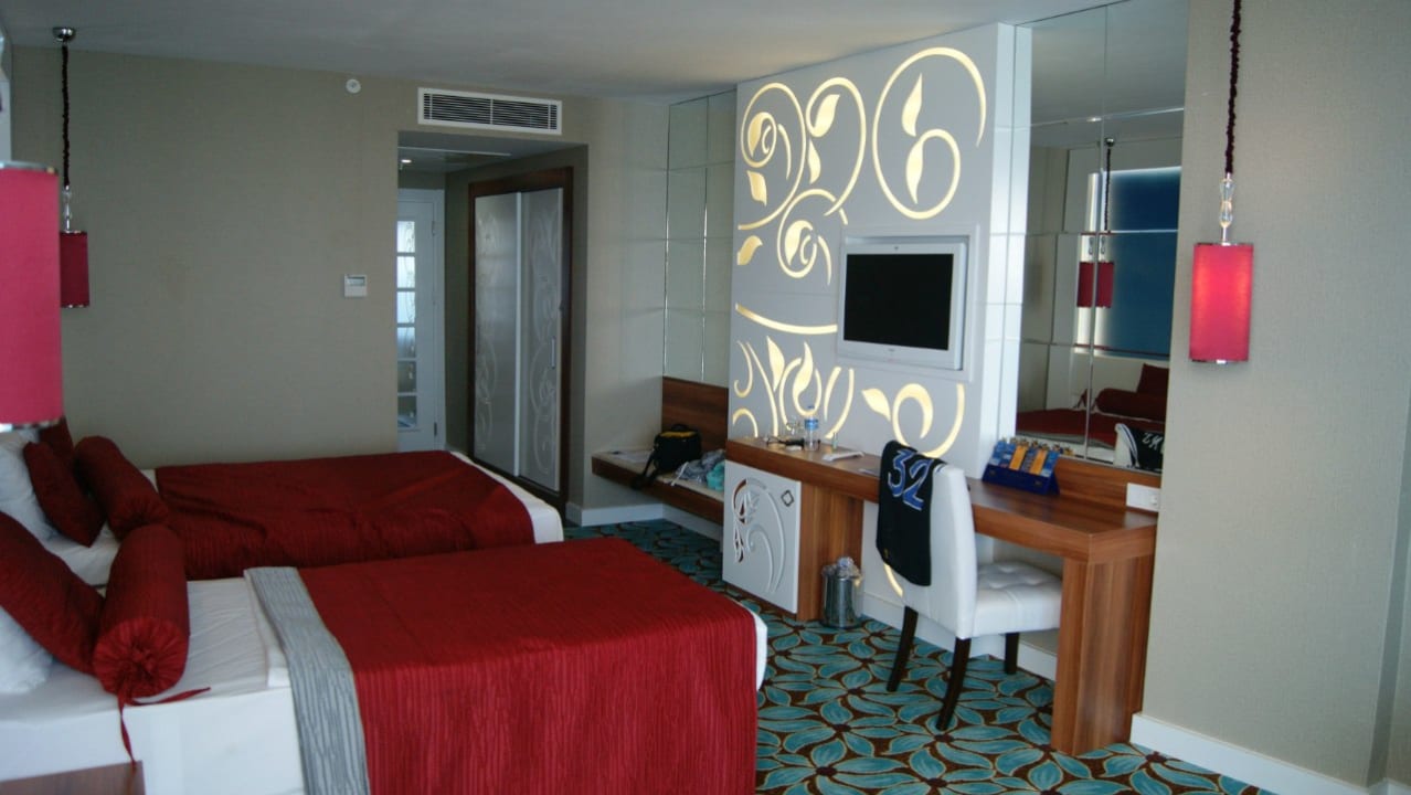 Zimmer Vikingen Infinity Resort & Spa