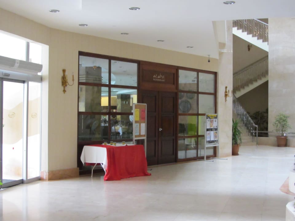 Eingang zum Restaurant Alaiye Resort & Spa