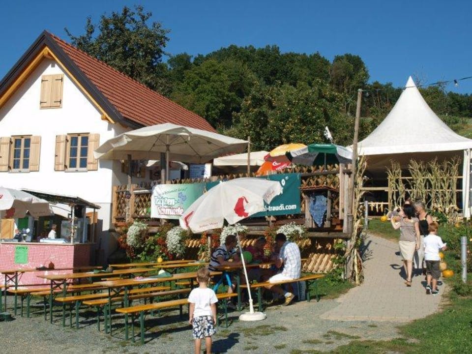 Uhudlerschenke Hotel Kirchenwirt Mirth