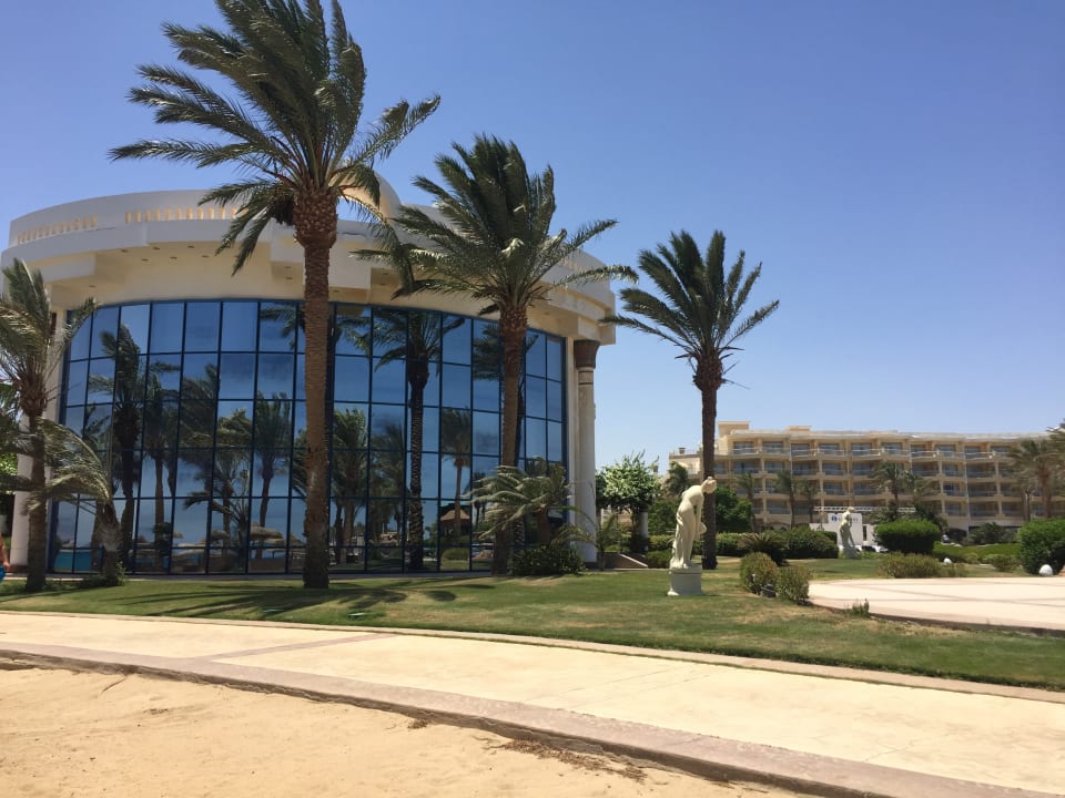 Außenansicht Palm Royale Resort - Soma Bay