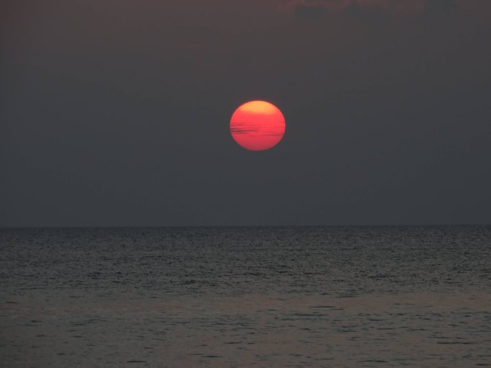 Sundown Januar 2016 Summer Island Maldives