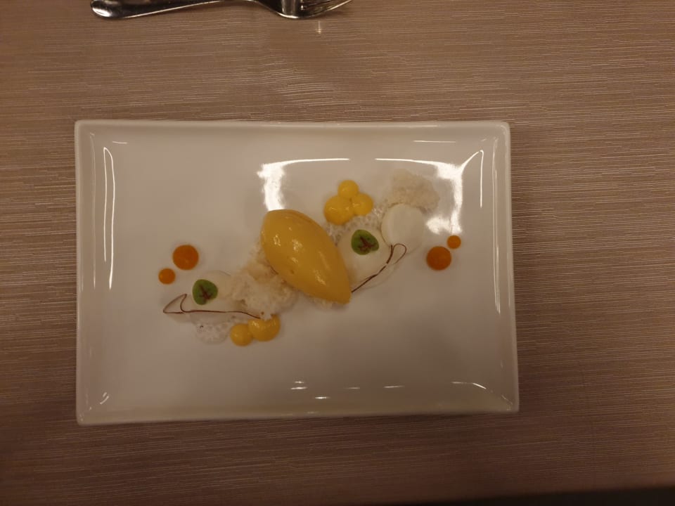 Gastro Hotel Schwarzenstein