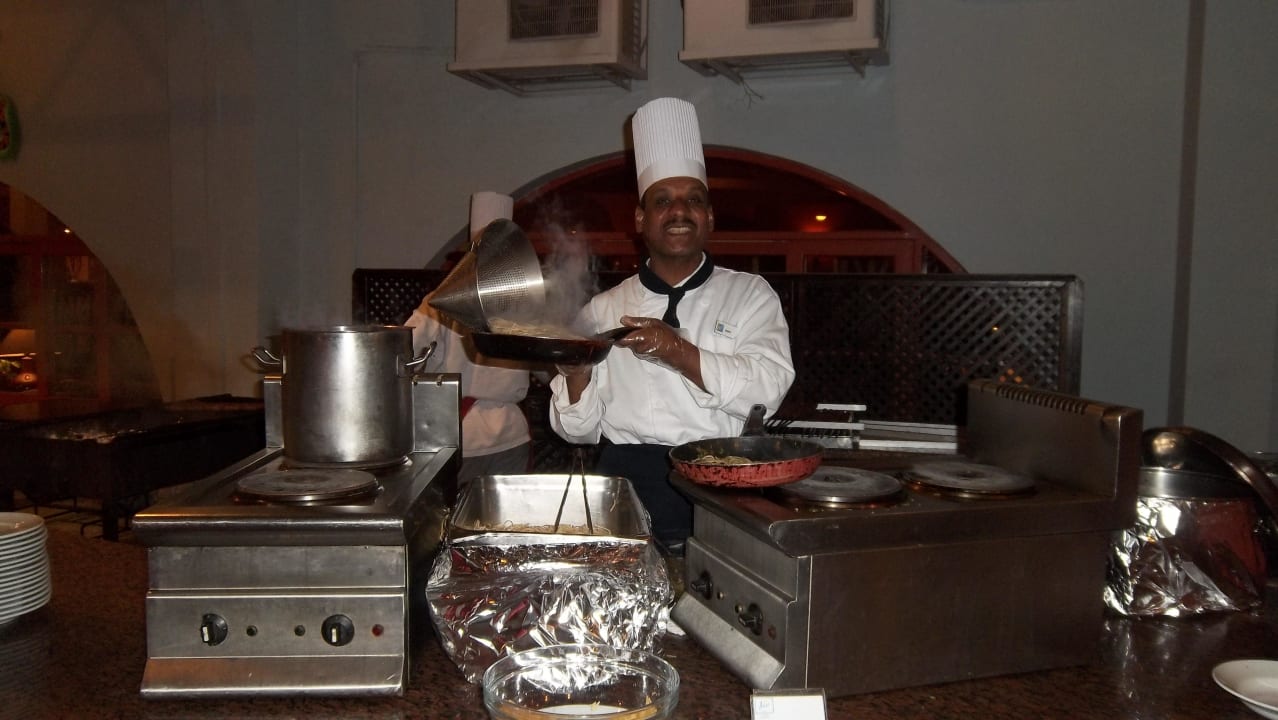 Dinner Arabia Azur Resort