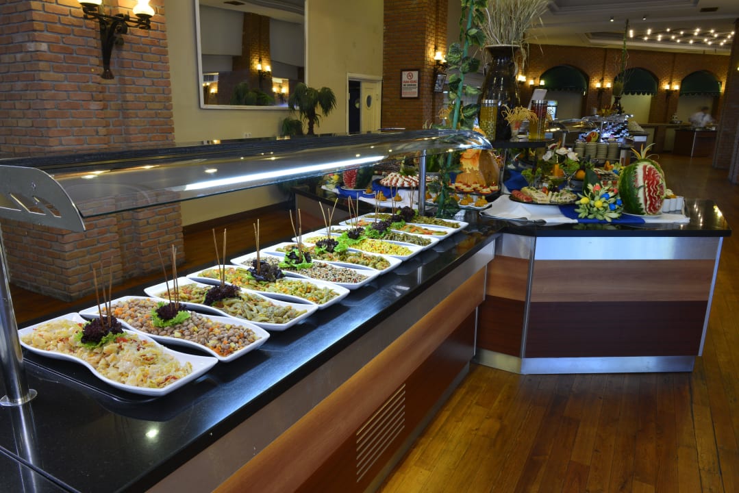 Buffet Grand Yazici Club Marmaris Palace