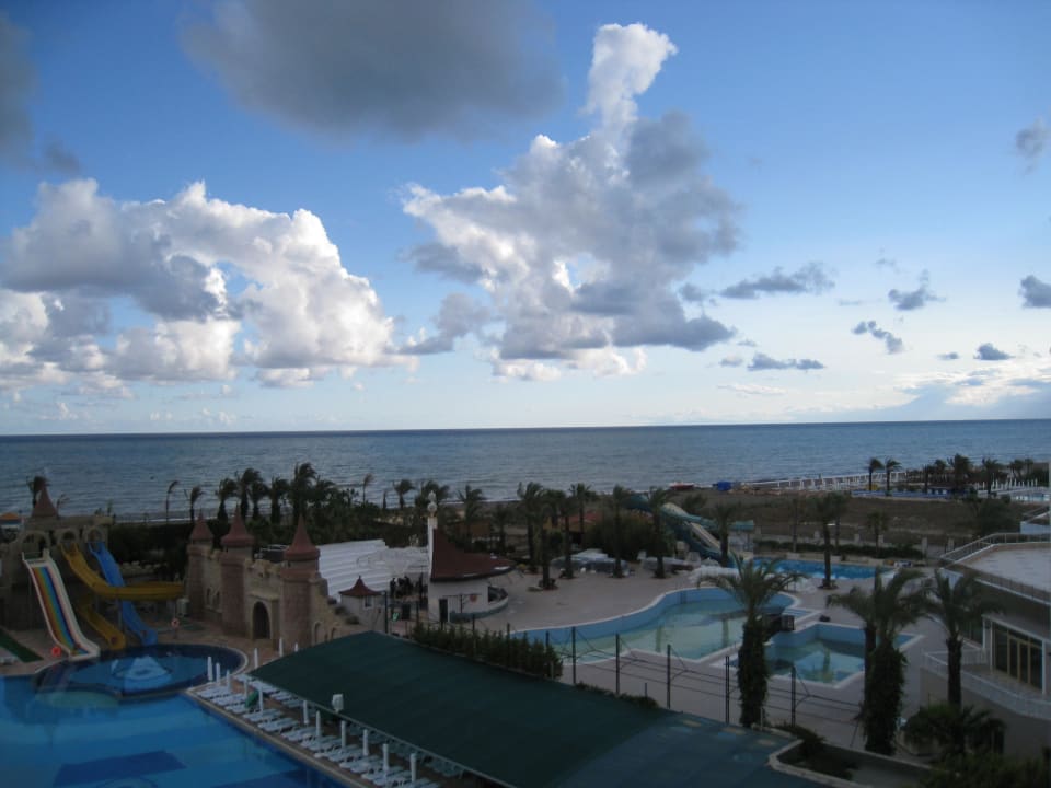 Вид из номера Belek Beach Resort Hotel