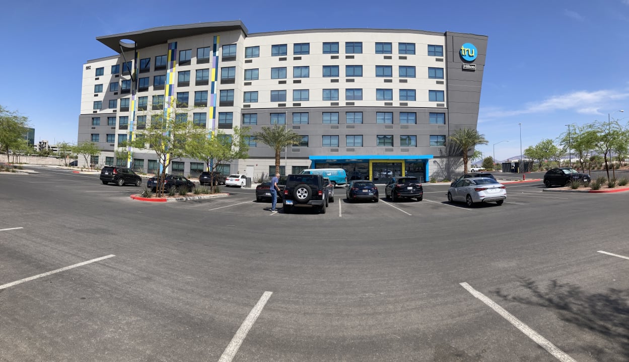 Außenansicht Tru by Hilton Las Vegas Airport