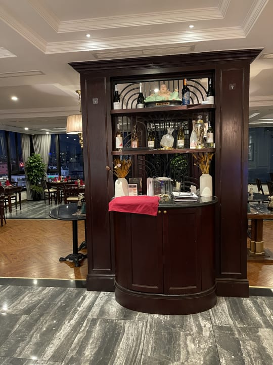 Gastro Lucien Hanoi Lakeside Hotel & Rooftop