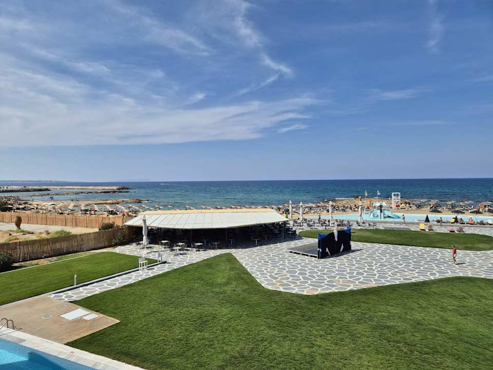 Gartenanlage allsun Hotel Carolina Mare