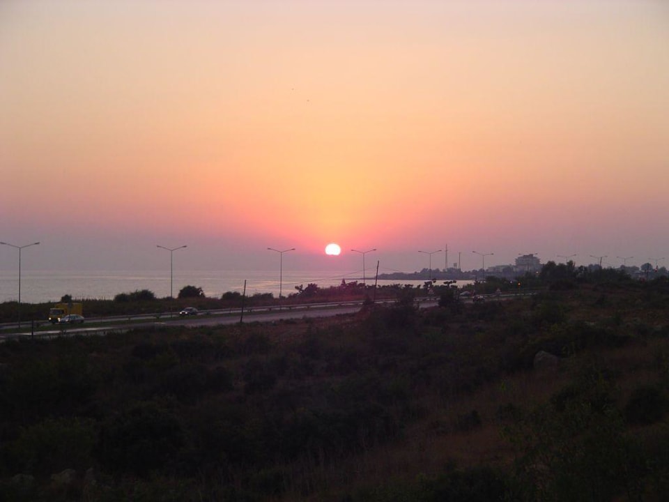 Sonnenuntergang Hotel Asrin Beach