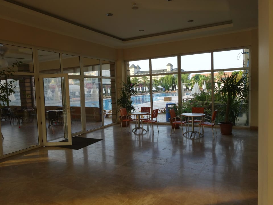 Hotel wewnątrz Solivia Hotel