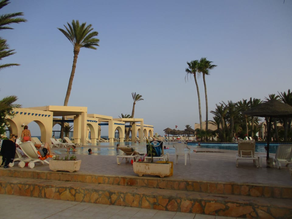 Pool Zita Beach Resort