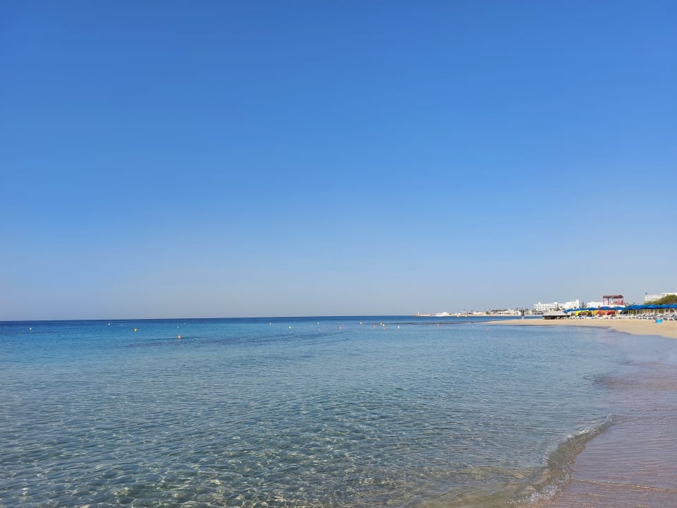 Strand Hotel Grecian Sands