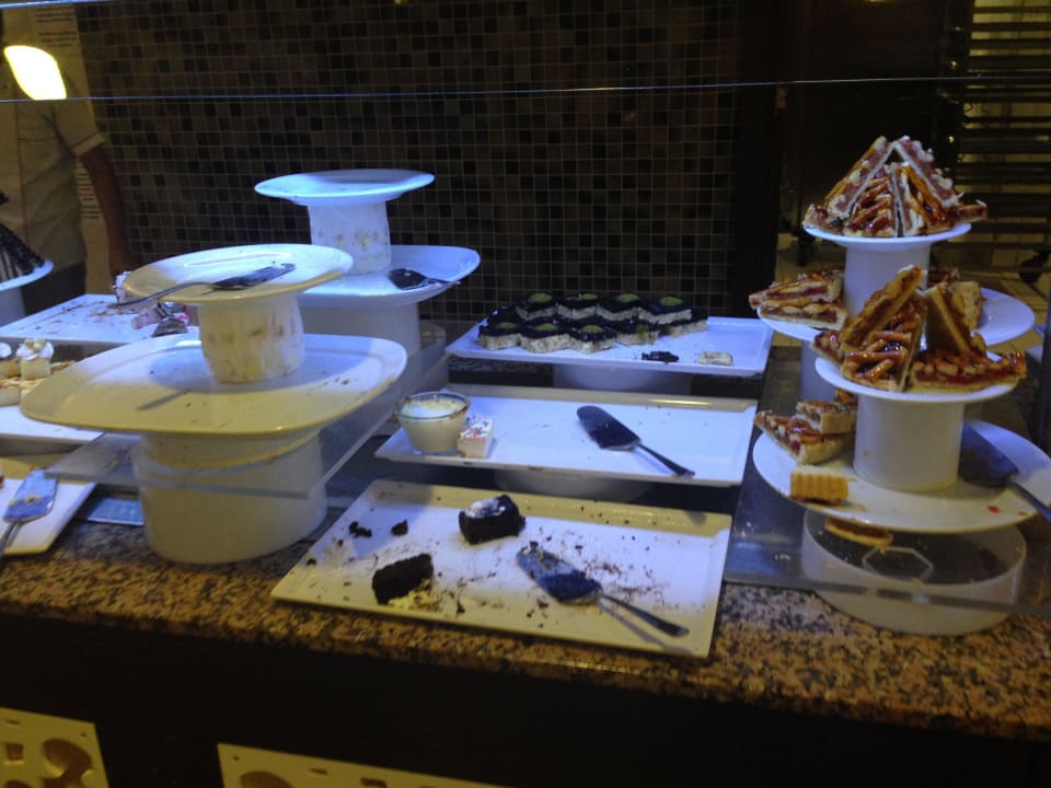 Restessen um 20:15 Uhr Dessert My Home Resort