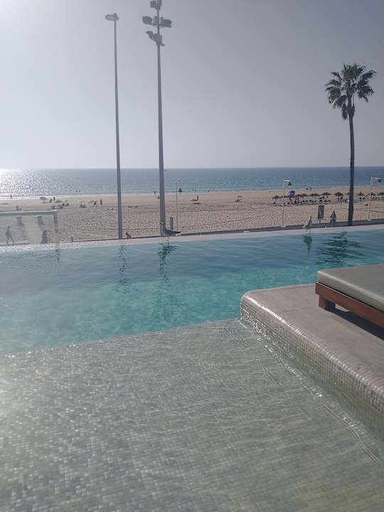Pool Hotel Cádiz Bahía