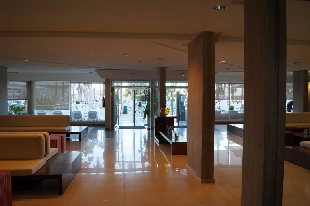 Lobby Hipotels Mediterraneo