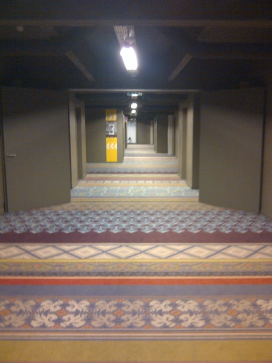 Corridor MEININGER Hotel Bruxelles City Center