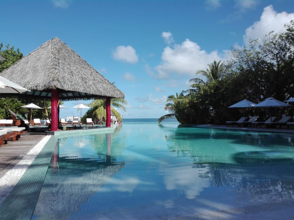 Pool Adaaran Select Meedhupparu Island Resort - Premium All Inclusive