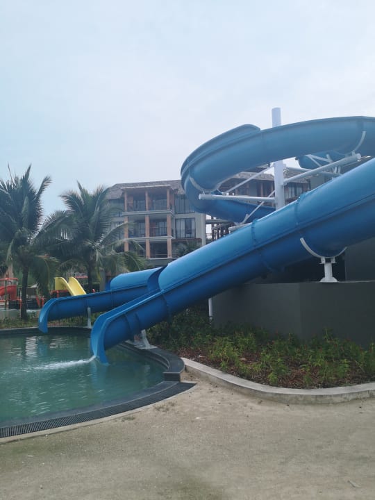 Pool Mai Holiday by Mai Khao Lak