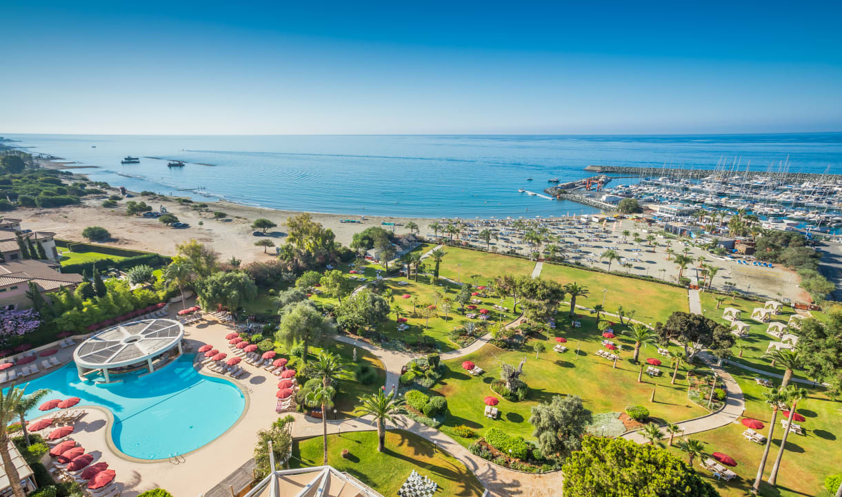 Ausblick St Raphael Resort