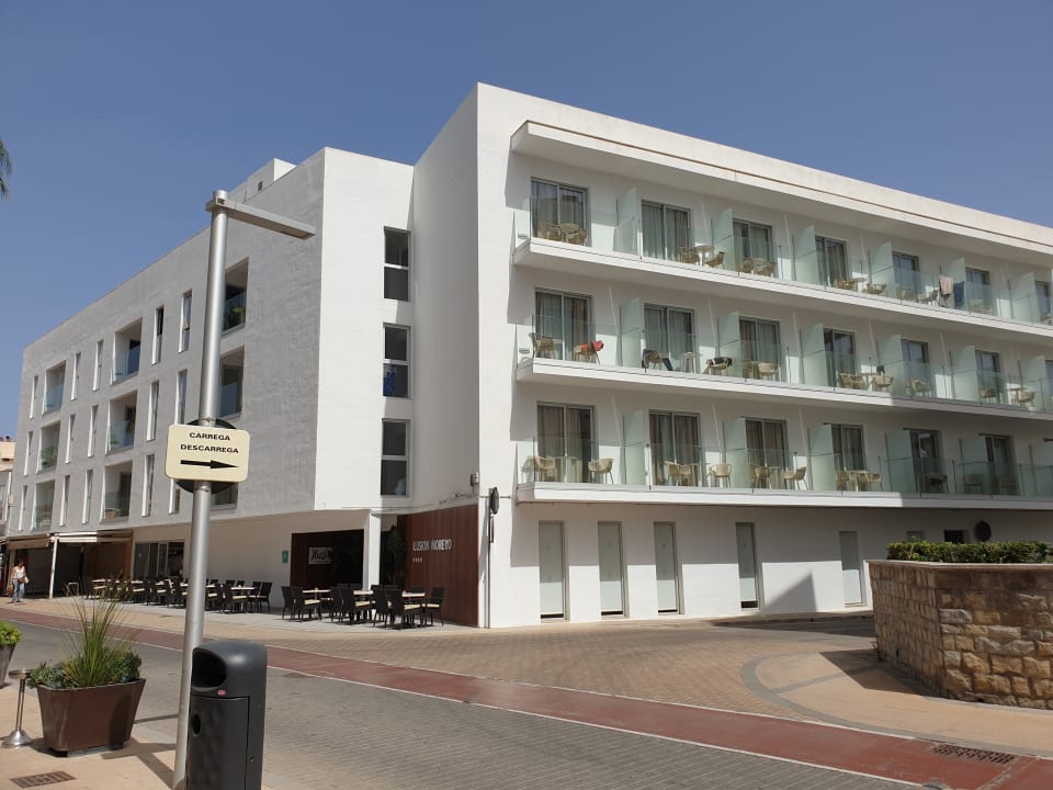 Außenansicht Hotel Ilusion Moreyó