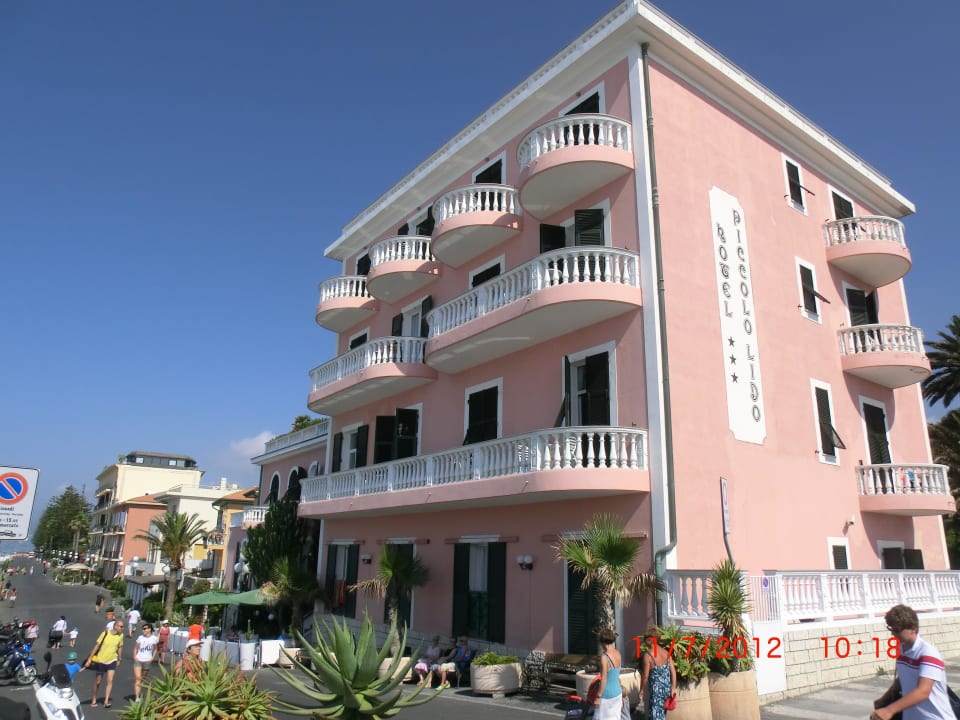 "Zum Strand" Hotel Piccolo Lido (Bordighera) • HolidayCheck (Ligurien