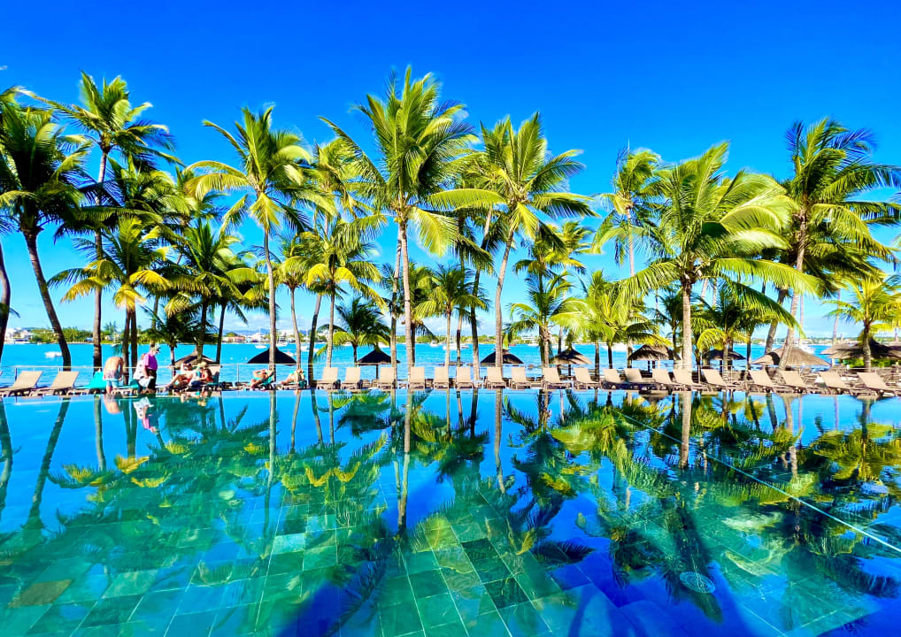 Pool Mauricia Beachcomber Resort & Spa