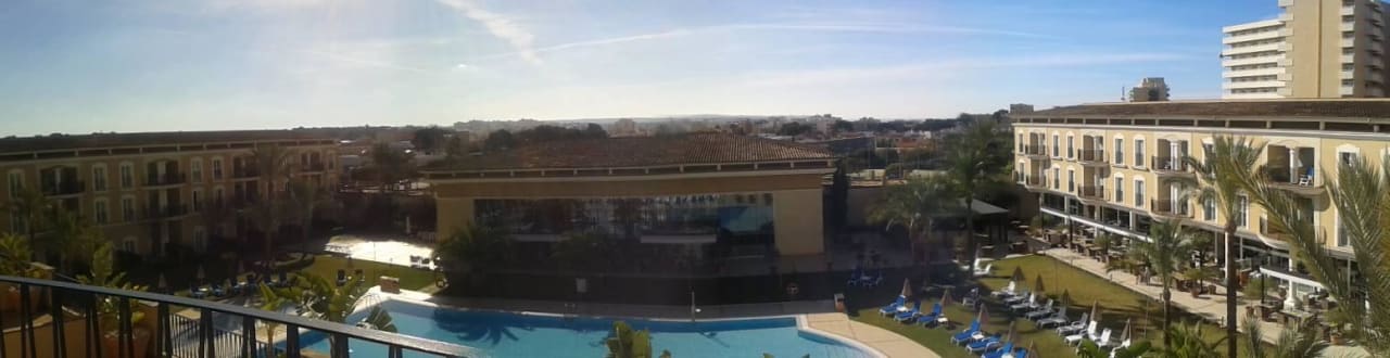 Panorama der Hotelanlage Grupotel Playa de Palma Suites & Spa