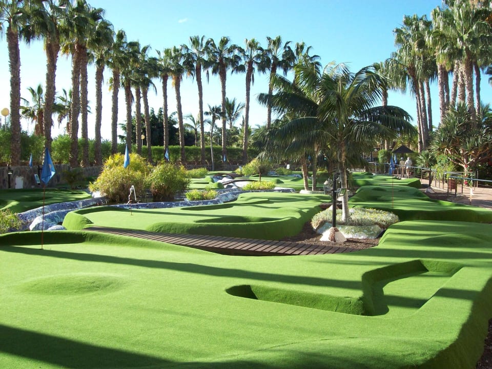 Minigolf im Hotel Tabaiba Princess
