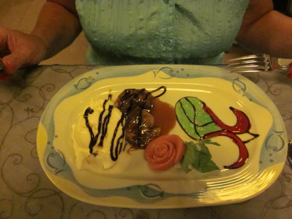 Im Restaurant ist alles lecker  Sunis Evren Beach Resort Hotel & Spa