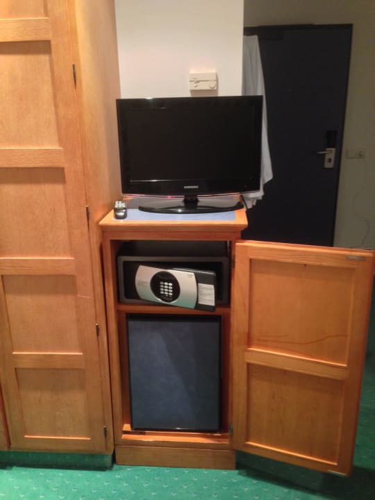 Zi 1901 neuer Safe und Kühlschrank ROBINSON JANDIA PLAYA