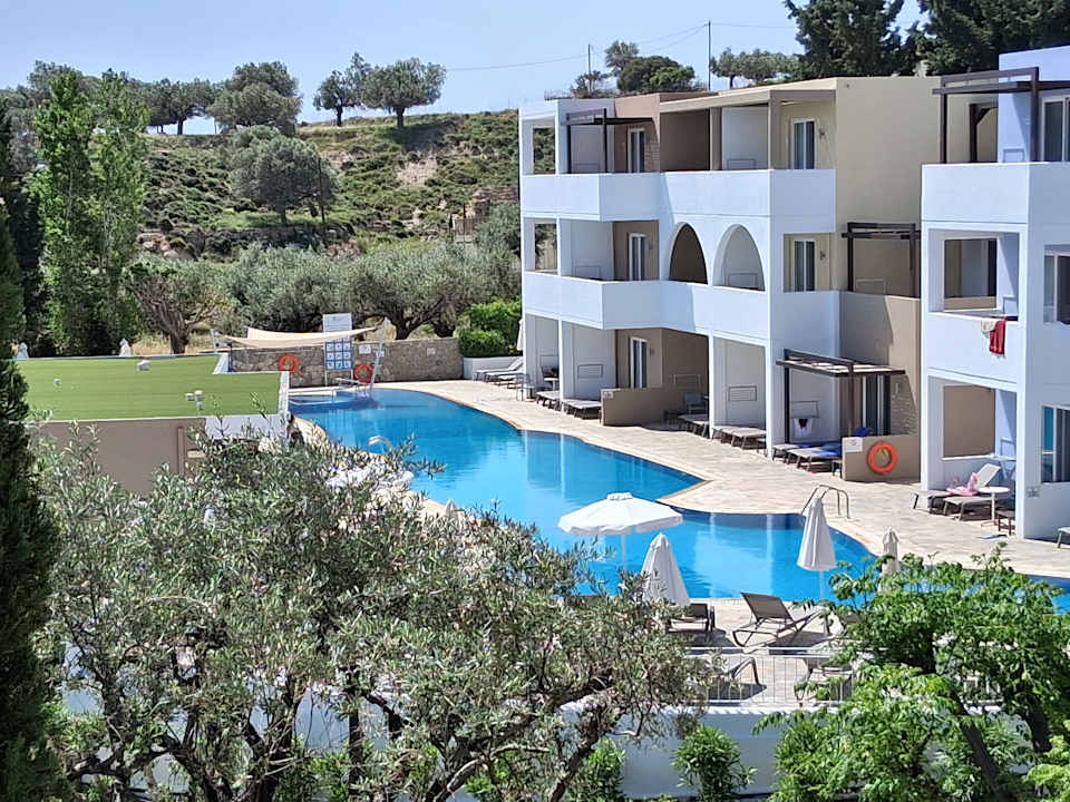 Außenansicht alltoura Club Hotel Porto Angeli Beach Resort